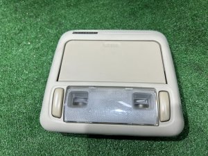 前顶灯 SUBARU LEGACY LANCASTER OEM 84621AE001GF BHE 2002 EZ30 AT