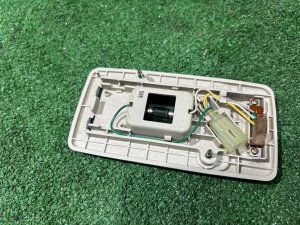 中顶灯 SUBARU LEGACY LANCASTER OEM 84601AE000GF BHE 2002 EZ30 AT