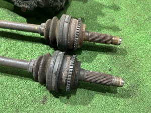 差速器 с приводами G/R=4.111 LSD SUBARU LEGACY LANCASTER OEM 27011AA730 BHE BH9 BH5 BE5 BE9 BEE 2002 EZ30 AT