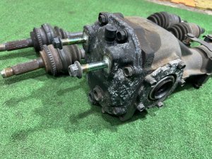 差速器 с приводами G/R=4.111 LSD SUBARU LEGACY LANCASTER OEM 27011AA730 BHE BH9 BH5 BE5 BE9 BEE 2002 EZ30 AT