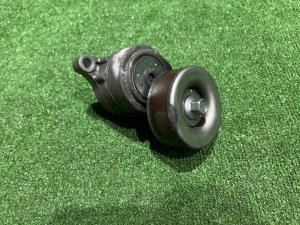 ลูกรอกตั้งสายพาน плюс ремень SUBARU LEGACY LANCASTER OEM 23769AA000 BHE 2002 EZ30 AT
