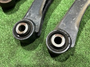 Rear control arms SUBARU LEGACY LANCASTER OEM 20250AE010 20250AE000 20250AE020 20250AE040 BHE BH9 2002 EZ30 AT