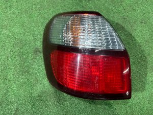 ไฟท้ายซ้าย 84201AE091 SUBARU LEGACY LANCASTER