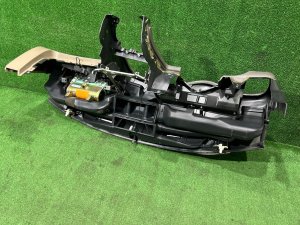Dashboard SUBARU LEGACY LANCASTER OEM 66045AE000DG 66180AE000 BHE BH9 2002 SILVER/GREY 1U2