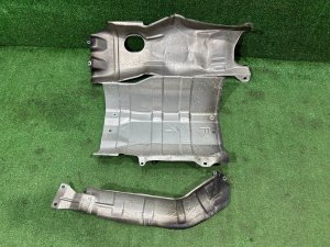 Proteções térmicas do escape SUBARU LEGACY LANCASTER OEM 59024AE010 59024AE060 BHE 2002 EZ30 AT