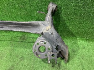 คานหลัง TOYOTA PRIUS OEM 42101-12171 ZVW30 2012 2ZRFXE