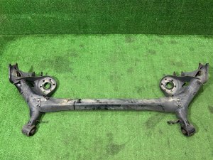 คานหลัง TOYOTA PRIUS OEM 42101-12171 ZVW30 2012 2ZRFXE
