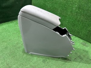 Glovebox and armrest TOYOTA PRIUS OEM 58901-47190-G2 ZVW30 2012 SILVER 1F7