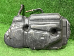 Fuel tank TOYOTA PRIUS OEM 77001-47120 ZVW30 2012 2ZRFXE