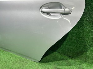 Porta traseira esquerda TOYOTA PRIUS OEM 6700447080 ZVW30 2012 SILVER 1F7
