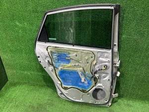 Porta traseira esquerda TOYOTA PRIUS OEM 6700447080 ZVW30 2012 SILVER 1F7