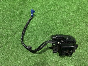 Cerradura del portón 6935047040 TOYOTA PRIUS