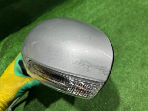 左ミラー TOYOTA PRIUS OEM 8794047300 ZVW30 2012 SILVER 1F7