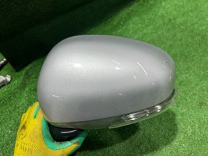左ミラー TOYOTA PRIUS OEM 8794047300 ZVW30 2012 SILVER 1F7