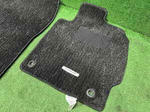 フロアマット черные TOYOTA PRIUS OEM 123456789 ZVW30 2012 SILVER 1F7