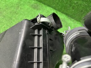 Корпус воздушного фильтра TOYOTA PRIUS OEM 17700-37252 ZVW30 2012 2ZRFXE