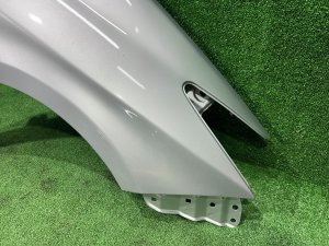 Guarda-lamas dianteiro direito TOYOTA PRIUS OEM 53801-47050 ZVW30 2012 SILVER 1F7