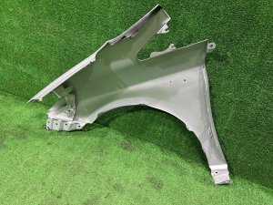 Guarda-lamas dianteiro direito TOYOTA PRIUS OEM 53801-47050 ZVW30 2012 SILVER 1F7