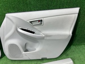 ドアトリム TOYOTA PRIUS OEM 67610-47500-G3 67620-47500-G3 67630-47220-G3 67640-47220-G3 ZVW30 2012 SILVER 1F7