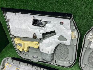 ドアトリム TOYOTA PRIUS OEM 67610-47500-G3 67620-47500-G3 67630-47220-G3 67640-47220-G3 ZVW30 2012 SILVER 1F7