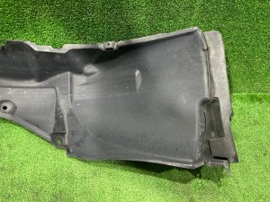 Right front wheel arch liner TOYOTA PRIUS OEM 5387547030 ZVW30 2012 SILVER 1F7