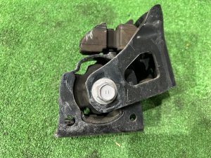 Soporte delantero del motor TOYOTA PRIUS OEM 1236137090 ZVW30 2012 2ZRFXE