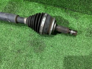 前传动轴 правый TOYOTA PRIUS OEM 43410-47030 ZVW30 2012 2ZRFXE