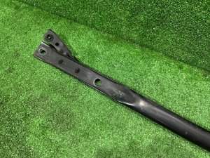 顶巴（塔顶拉杆） Днища TOYOTA PRIUS OEM 53605-47020 ZVW30 2012 2ZRFXE