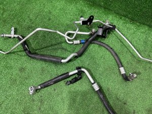 エアコン配管 TOYOTA PRIUS OEM 88703-47040 88710-47150 88707-47041 ZVW30 2012 2ZRFXE