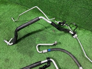 エアコン配管 TOYOTA PRIUS OEM 88703-47040 88710-47150 88707-47041 ZVW30 2012 2ZRFXE