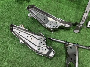 Dashboard support beam TOYOTA PRIUS OEM 55330-47081 ZVW30 2012
