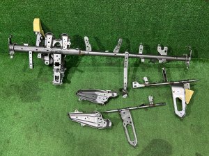 Dashboard support beam 55330-47081 TOYOTA PRIUS