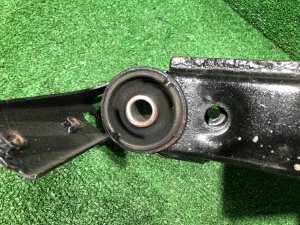 Travessa traseira SUBARU LEGACY OEM 20152AE000 BH5 2000 EJ206 AT