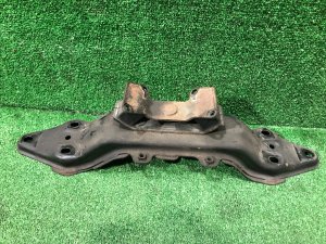 คานรองเกียร์ 41011AE000 41022AE120 SUBARU LEGACY