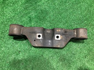 差速器支座 SUBARU LEGACY OEM 41310AE002 BH5 2000 EJ206 AT