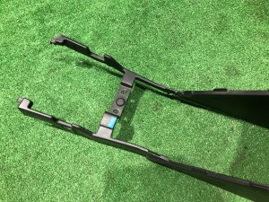 Porta-luvas e apoio de braço SUBARU LEGACY OEM 92111AE010ML BH5 2000 BLUE 95H