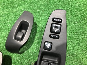 Window control module черный SUBARU LEGACY OEM 83071AE060 83071AE040 BH5 2000 EJ206 AT