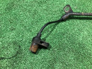 Датчик ABS задний левый SUBARU LEGACY OEM 27540AE050 BH5 2000 EJ206 AT