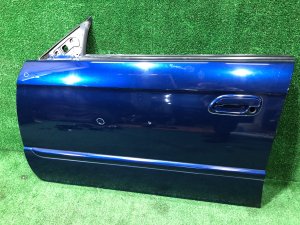 Porta dianteira esquerda 60009AE010 SUBARU LEGACY