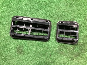 ช่องระบายอากาศตัวถัง SUBARU LEGACY OEM 72651AE000 72651AE010 BH5 2000 BLUE 95H