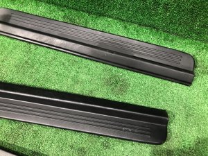 Embellecedores de faldón черные SUBARU LEGACY OEM 94060AE000ML 94060AE010ML 94061AE000ML 94061AE010ML BH5 2000 BLUE 95H