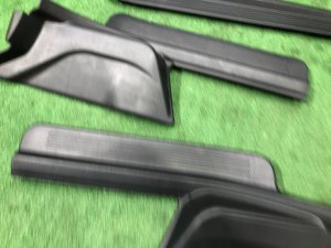Embellecedores de faldón черные SUBARU LEGACY OEM 94060AE000ML 94060AE010ML 94061AE000ML 94061AE010ML BH5 2000 BLUE 95H