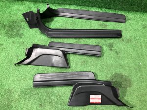 Frisos das embaladeiras черные 94060AE000ML 94060AE010ML 94061AE000ML 94061AE010ML SUBARU LEGACY