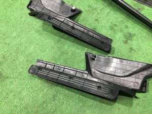 Embellecedores de faldón черные SUBARU LEGACY OEM 94060AE000ML 94060AE010ML 94061AE000ML 94061AE010ML BH5 2000 BLUE 95H