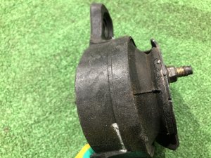 发动机支座 SUBARU LEGACY OEM 41022AE000 41022AE010 BH5 2000 EJ206 AT