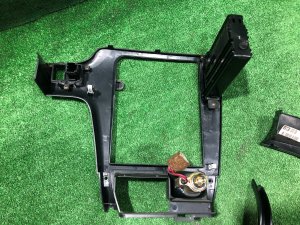 主机面框套件 Черный SUBARU LEGACY OEM 66060AE280 66150AE190 66050AE060 BH5 2000 BLUE 95H