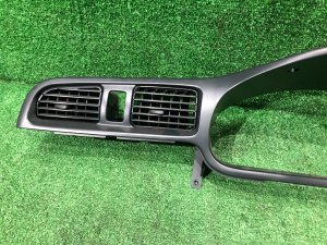 Moldura do quadrante SUBARU LEGACY OEM 66180AE000 BH5 2000 BLUE 95H
