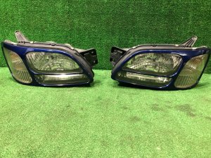 ヘッドライト Ксенон Реснички SUBARU LEGACY OEM 84001AE281 84001AE291 BH5 2000