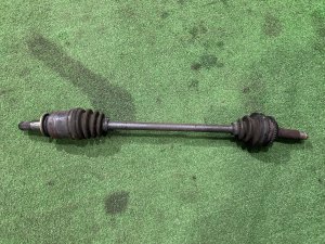 Palier trasero 28421AE051 28421AE061 SUBARU LEGACY LANCASTER
