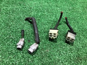 ปลั๊กไฟหน้า SUBARU LEGACY OEM 84985AC010 BG5 BD5 BG9 BG9 BD BG 1998